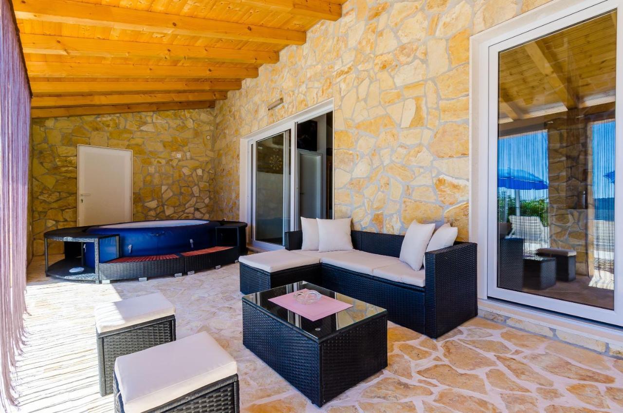 Villa Mateo With Private Pool Gruda المظهر الخارجي الصورة