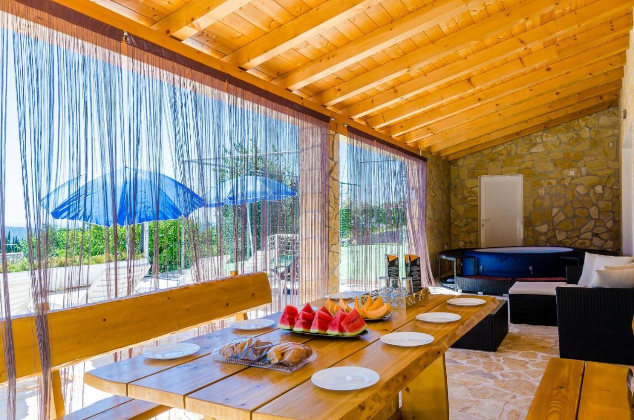 Villa Mateo With Private Pool Gruda المظهر الخارجي الصورة