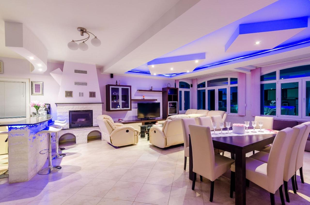 Villa Mateo With Private Pool Gruda الغرفة الصورة